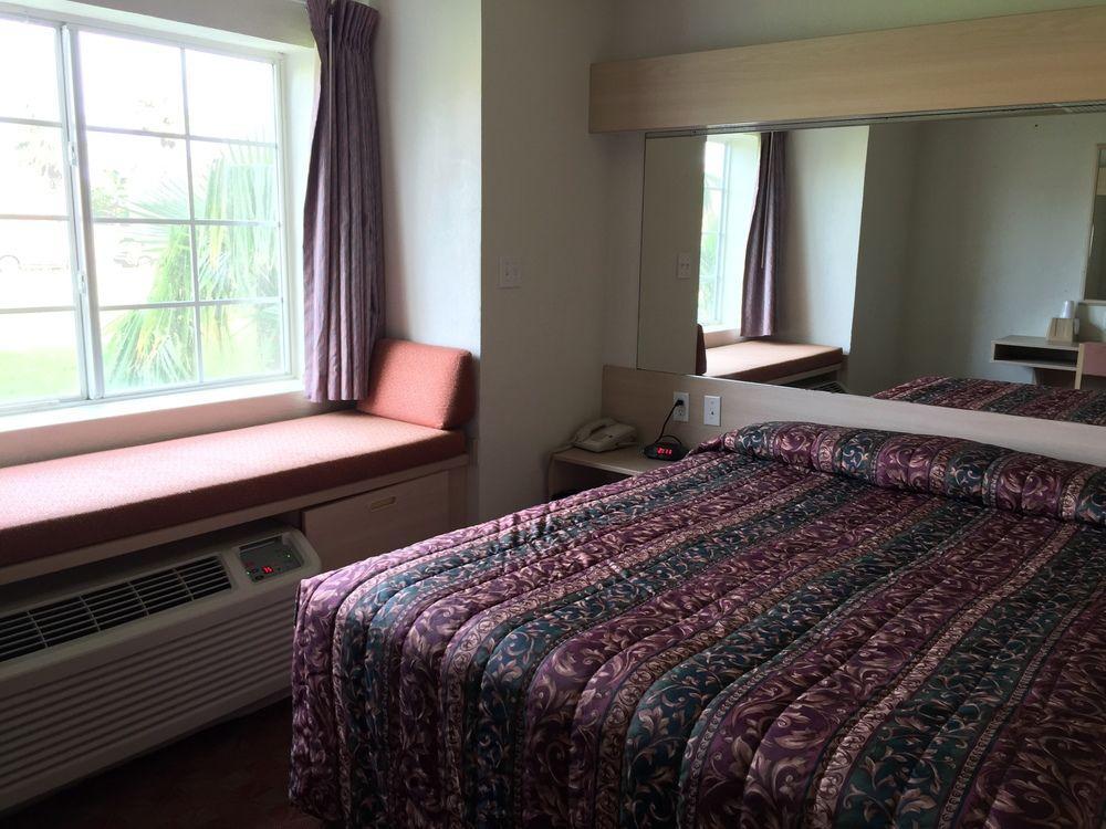 Best Western Beachside Inn Pulau Padre Selatan Bagian luar foto